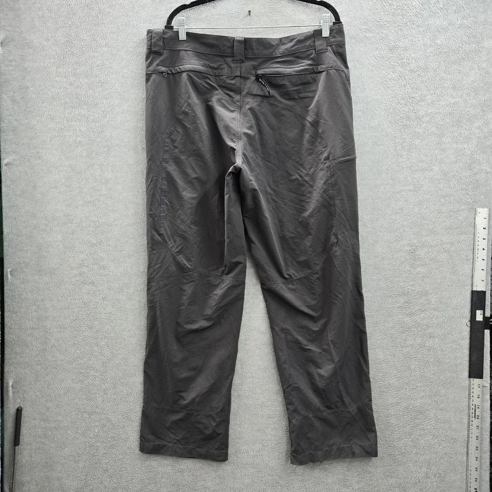 The North Face Men Pants 38 SHORT Gray Nylon Cargo Convertible Outdoors